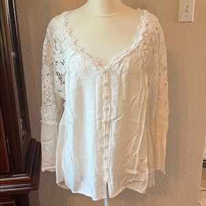Elegant White Lace Trim Blouse